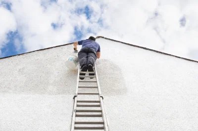 Peinture extérieure à Crégols — façades et ravalement